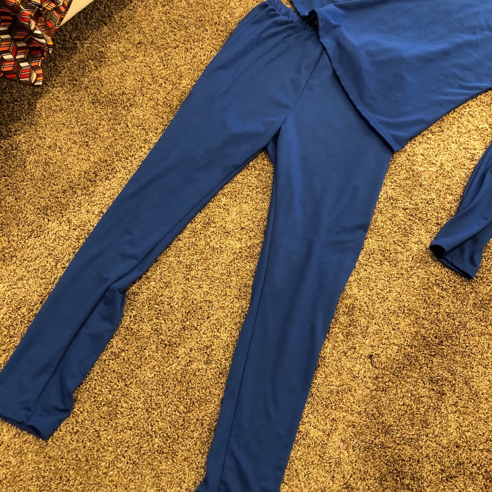 2 piece lounge set